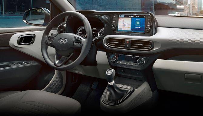 all-new-i10-interior-block-image_1