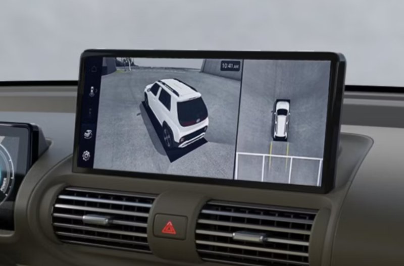Surround View Monitor (SVM) https://www.hutchings.co.uk/assets/media/instertech_1.jpeg
