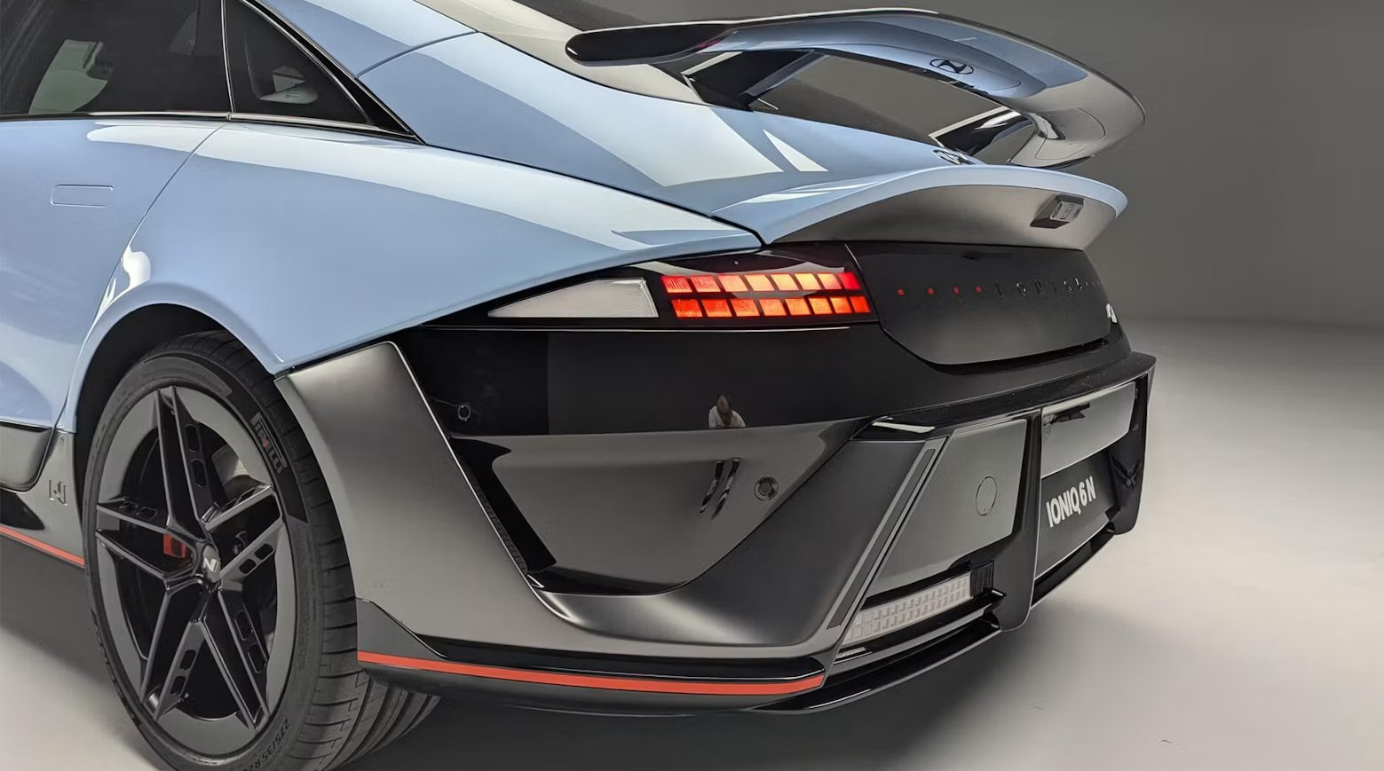 IQ6 Rear 2