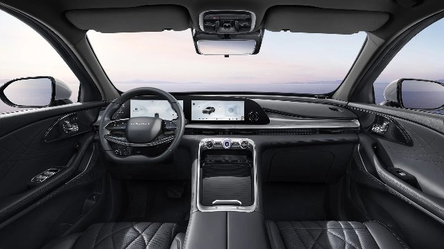 omoda9interior