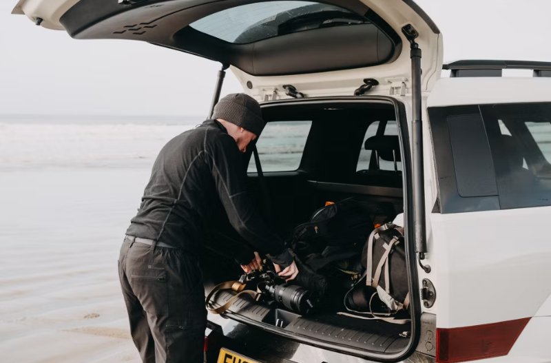 Loading your gear has never been easier. https://www.hutchings.co.uk/assets/media/santafeboot.jpeg