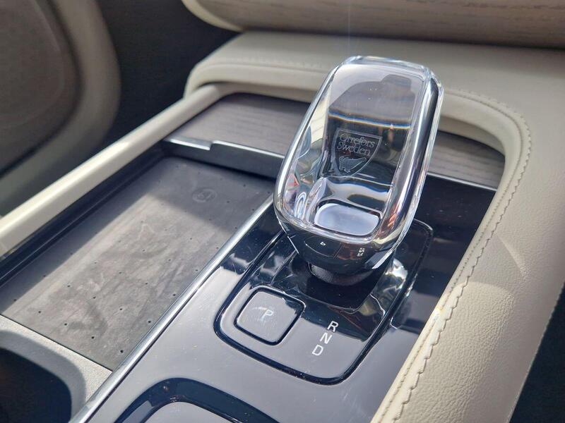 2024 74 VOLVO XC90