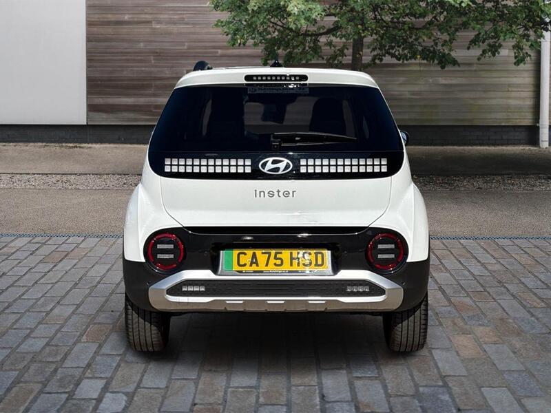 2025 75 HYUNDAI INSTER