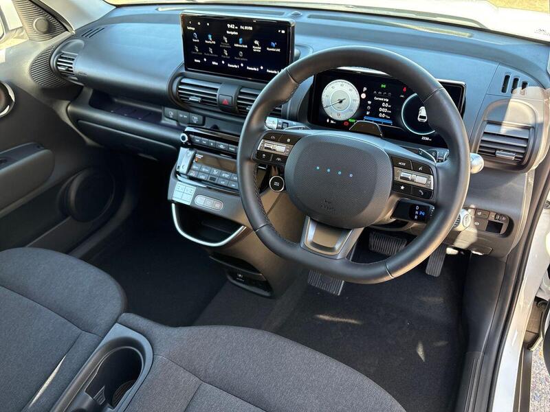 2025 75 HYUNDAI INSTER