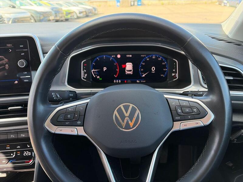 2023 73 VOLKSWAGEN T-ROC