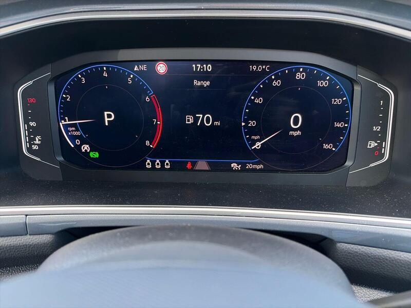 2023 73 VOLKSWAGEN T-ROC