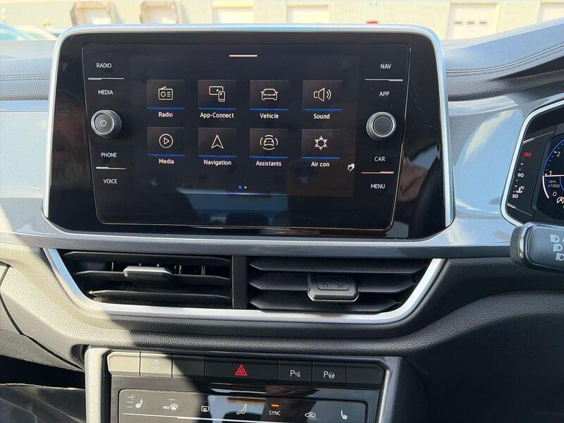 2023 73 VOLKSWAGEN T-ROC