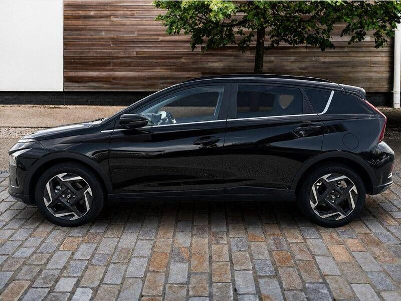2026 26 HYUNDAI BAYON