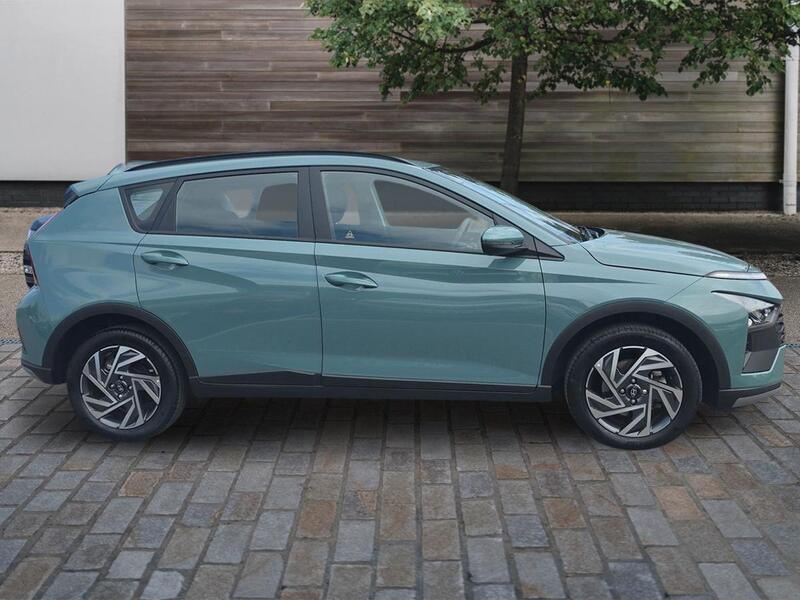 2025 25 HYUNDAI BAYON
