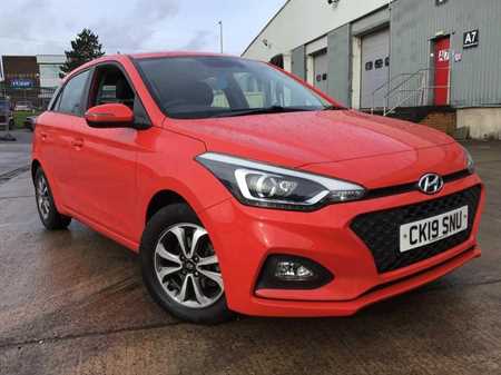 i20