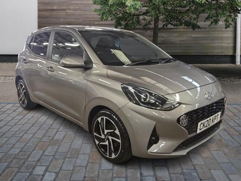 HYUNDAI i10