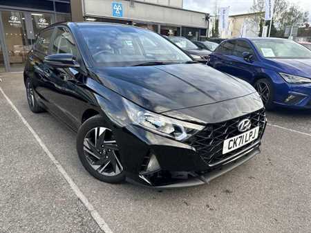 i20