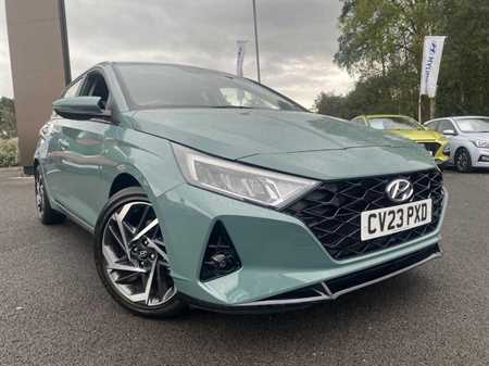 i20