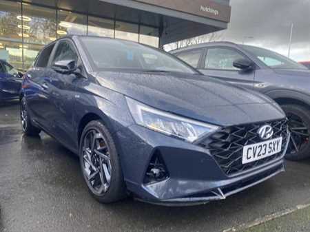 i20