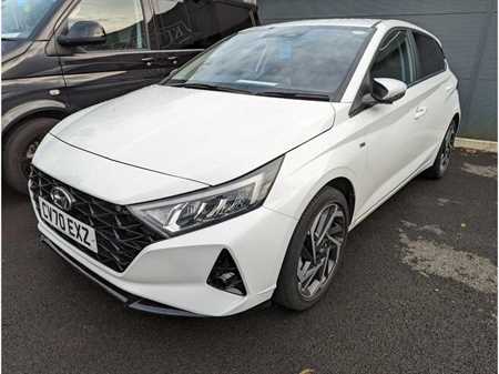 i20