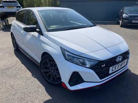 i20