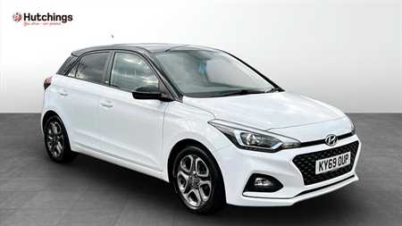 i20