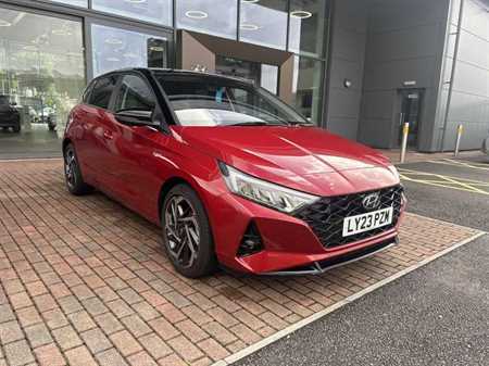 i20