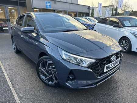 i20