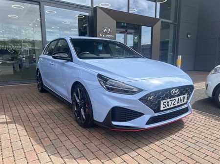 i30