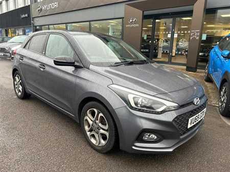 i20